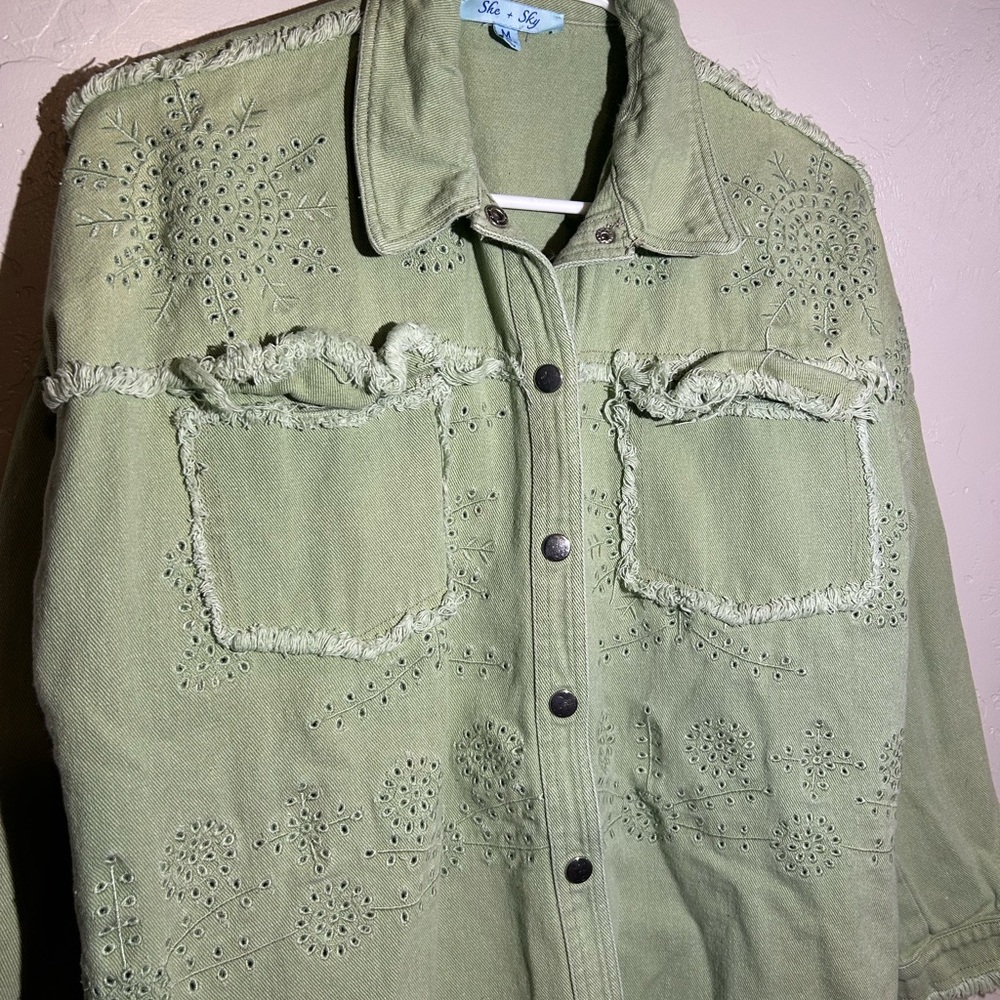 She + Sky Light Green Boho Distressed Eyelet Snap Front Utility Jacket - Picture 2 of 4